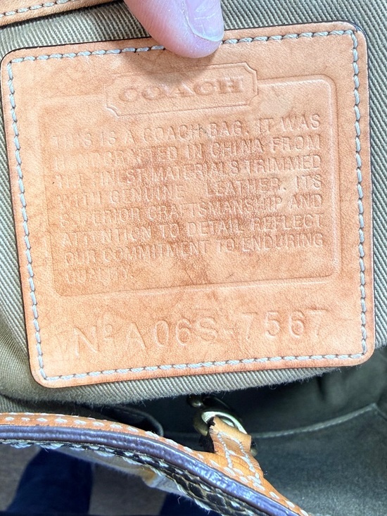 Coach vintage Limited Edition Orange Ombre Signature Tote - Picture 11 of 16